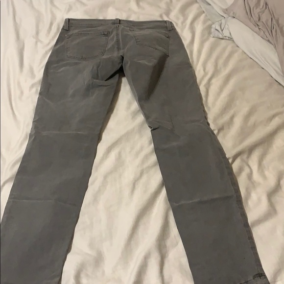 Women’s jeans
